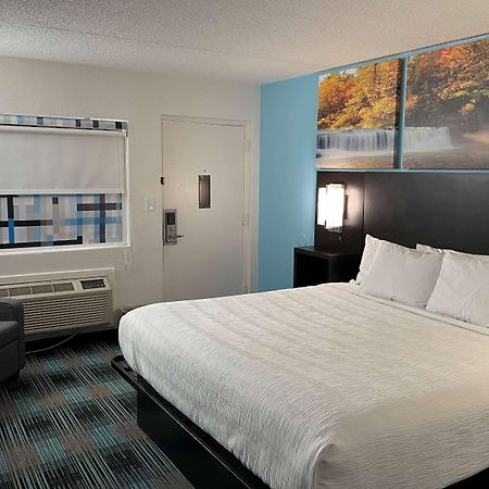 Days Inn By Wyndham Calhoun Ga I-75 And Us-41 Eksteriør bilde