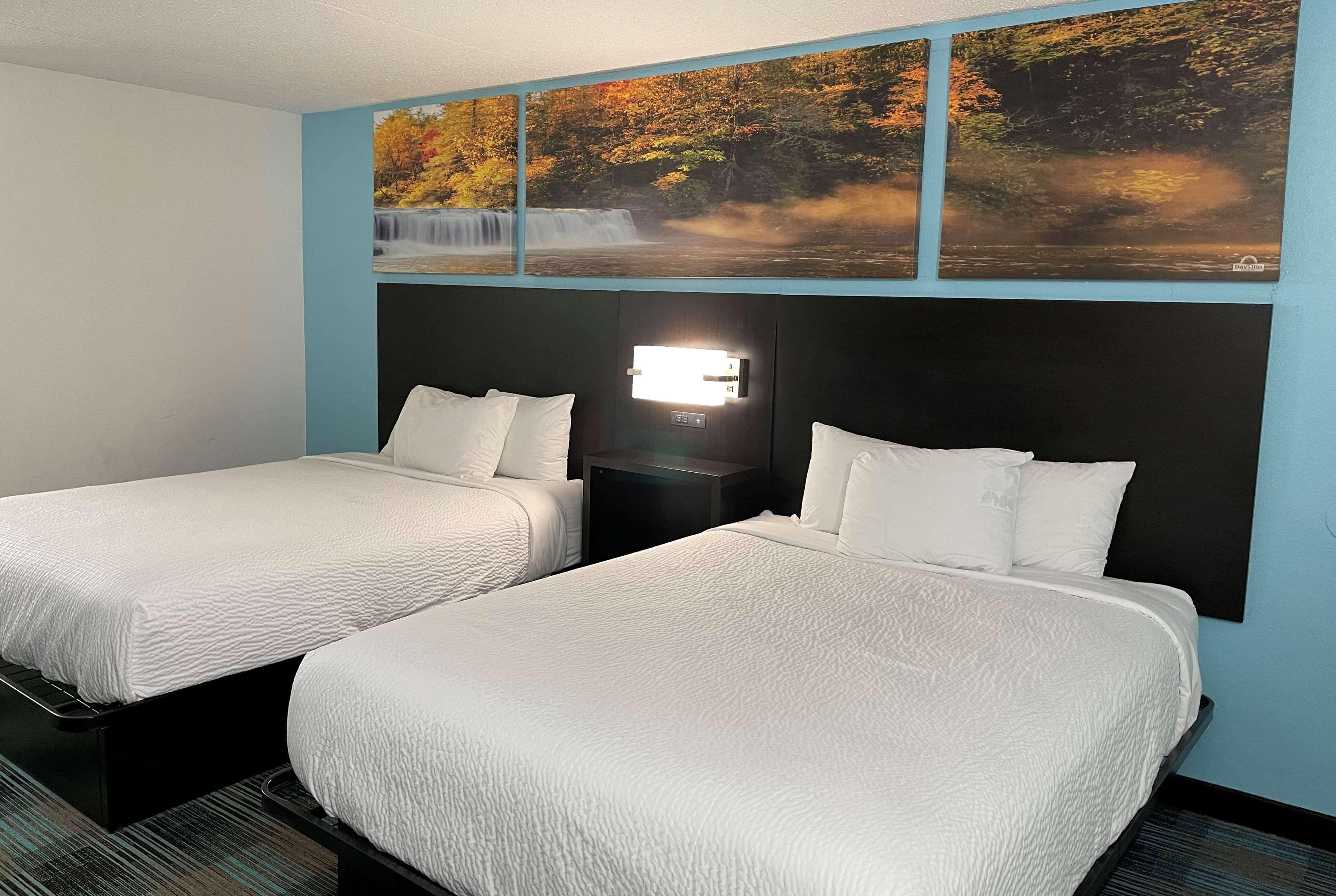 Days Inn By Wyndham Calhoun Ga I-75 And Us-41 Eksteriør bilde