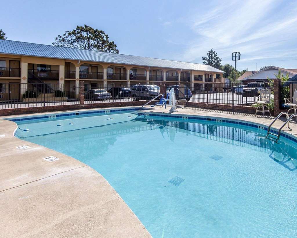 Days Inn By Wyndham Calhoun Ga I-75 And Us-41 Fasiliteter bilde